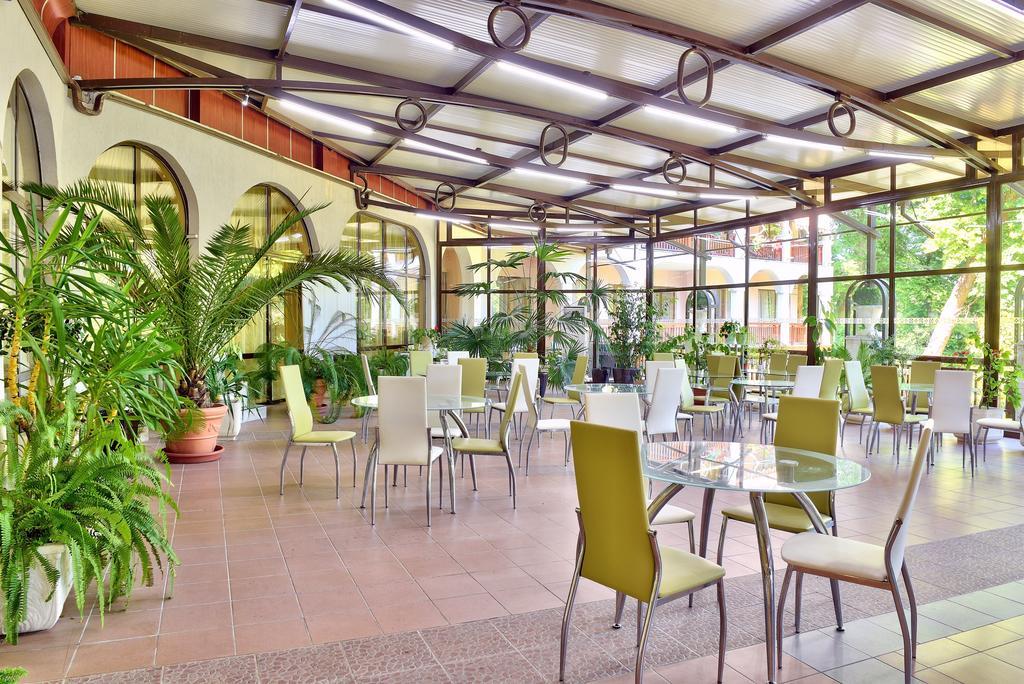 Estreya Residence Hotel And Spa Άγιος Κωνσταντίνος και Ελένη Εξωτερικό φωτογραφία
